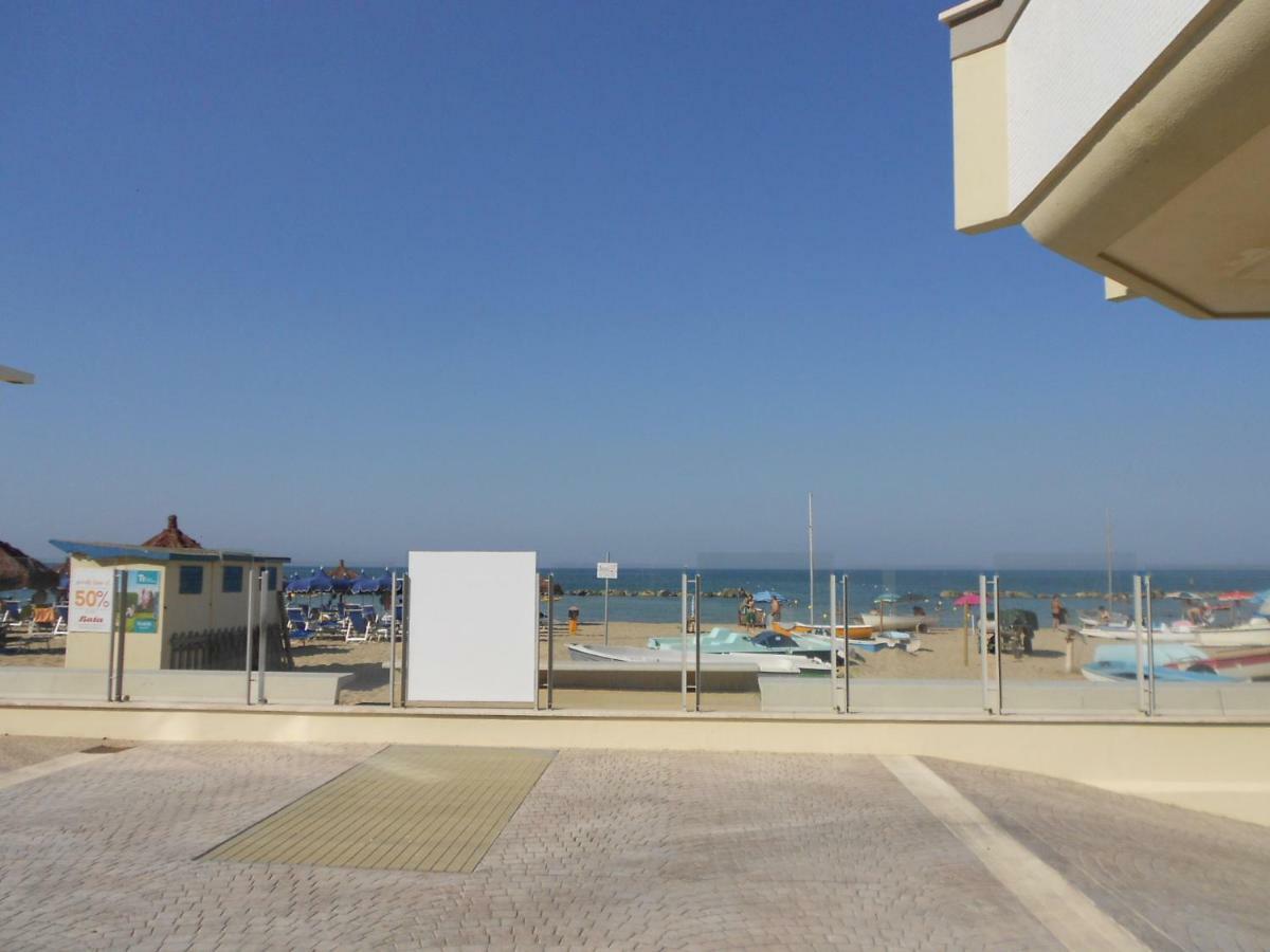 Villa Country House Prima Casa Francavilla Al Mare Exterior foto
